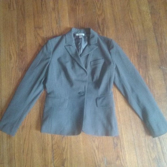 Gray Blazer Fitted Suit Jacket with Button Closure - Picture 2 of 8